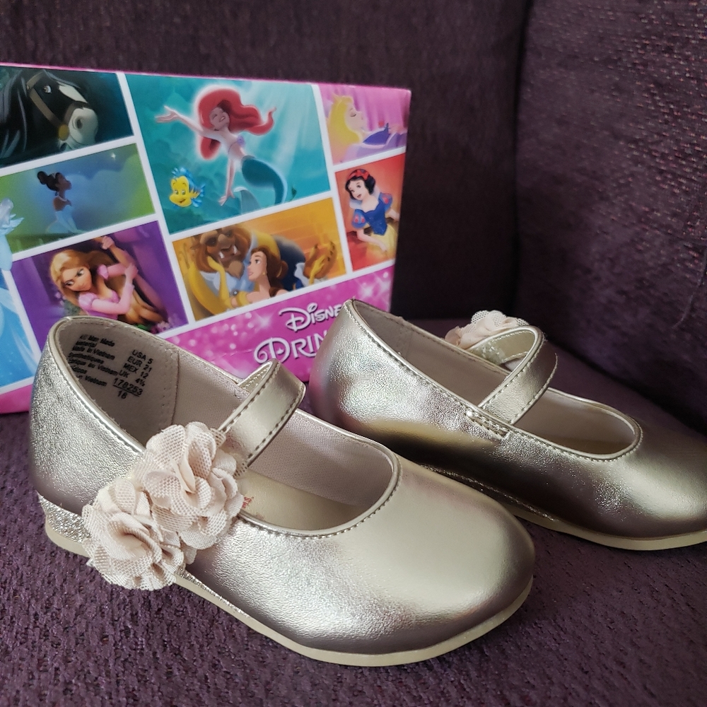 Disney Princess toddler shoes size 5